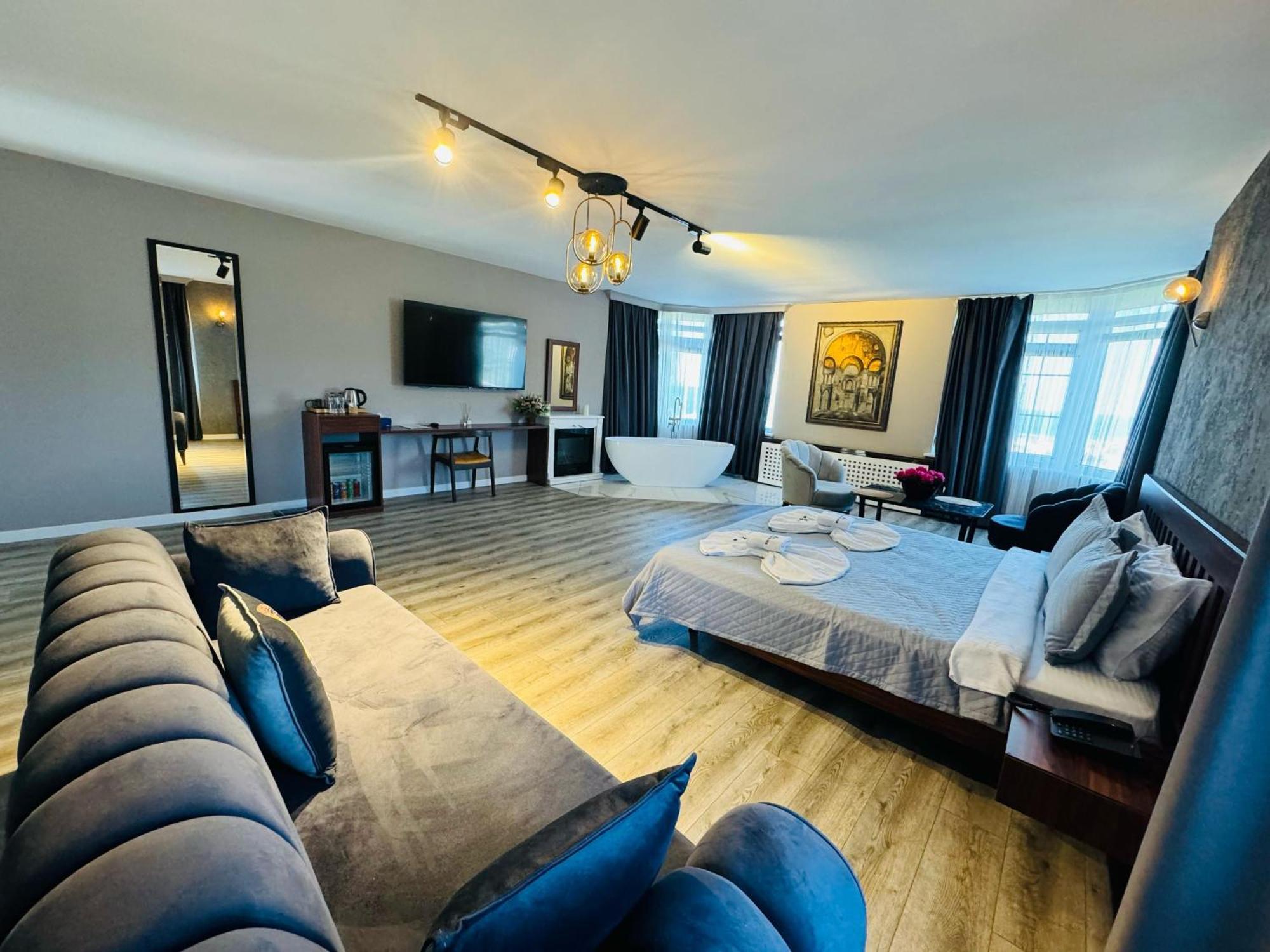 Istanbul Airport Treekos Suite Hotel Karaburun  Ngoại thất bức ảnh