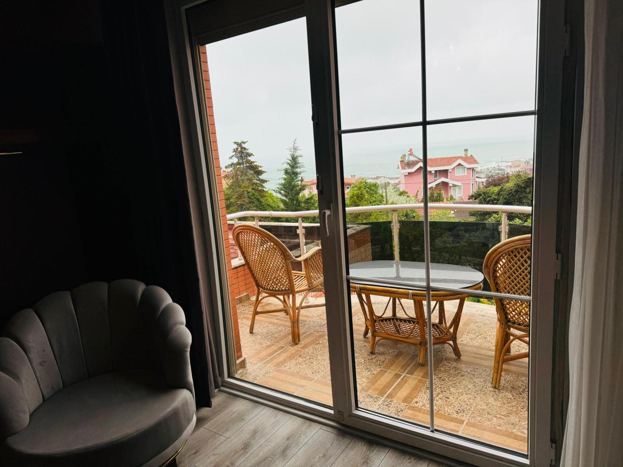 Istanbul Airport Treekos Suite Hotel Karaburun  Ngoại thất bức ảnh